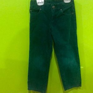 Green corduroy pant